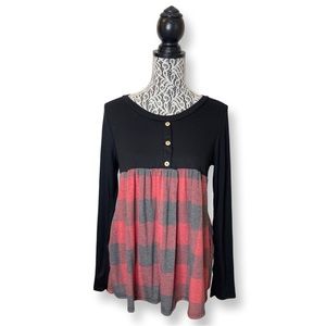 Sew in Love Black and Plaid Long Sleeve Top